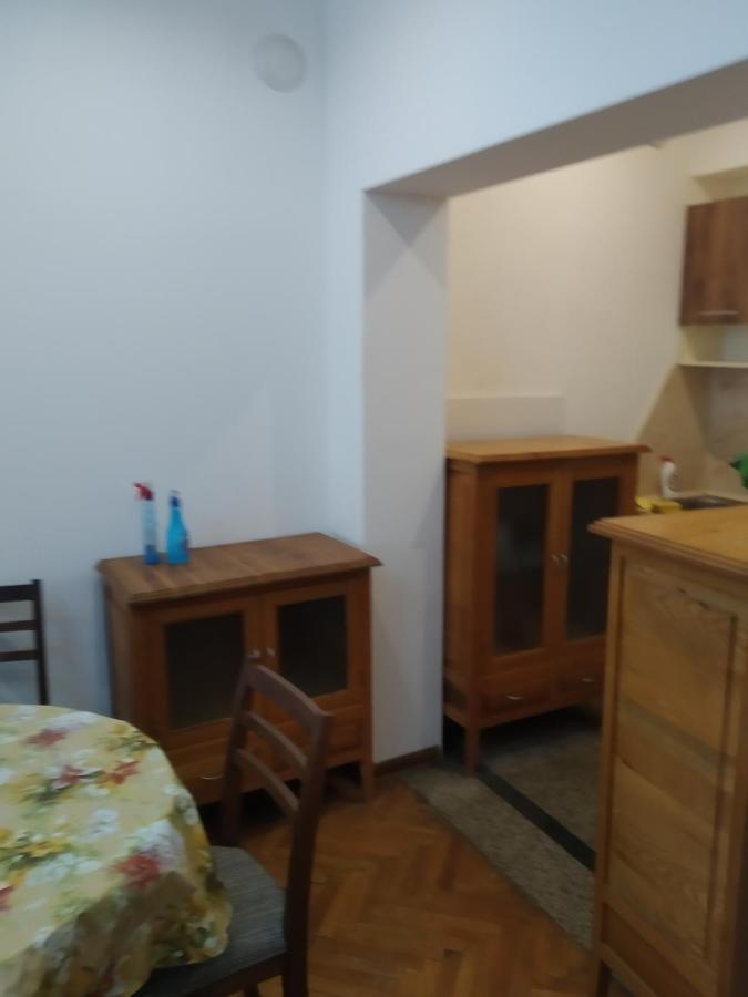 Appartamento 27 Юли 3 Бюджет Varna Esterno foto