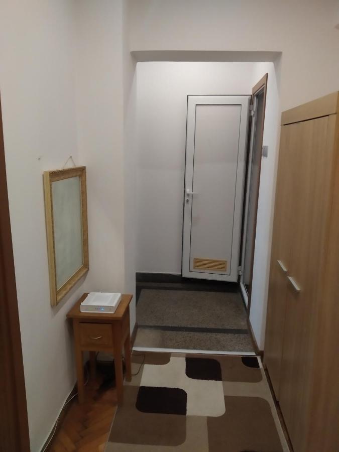 Appartamento 27 Юли 3 Бюджет Varna Esterno foto